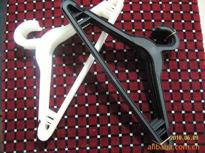 【一次性衣架、寵物衣架、成品衣衣架】價格,廠家,圖片,其他塑料制品,安徽省桐城市美佳藝塑業(yè)-