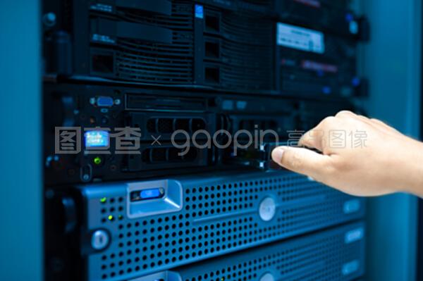 數(shù)據(jù)中心網(wǎng)絡(luò)技術(shù) 連接與管理的智能化演進(jìn)