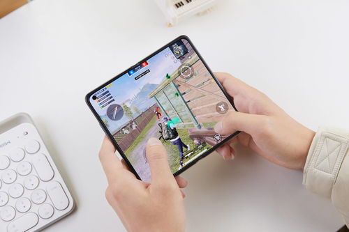 折疊屏手機玩游戲怎么樣？OPPO新機展現軟件適配實力，誰用誰知道